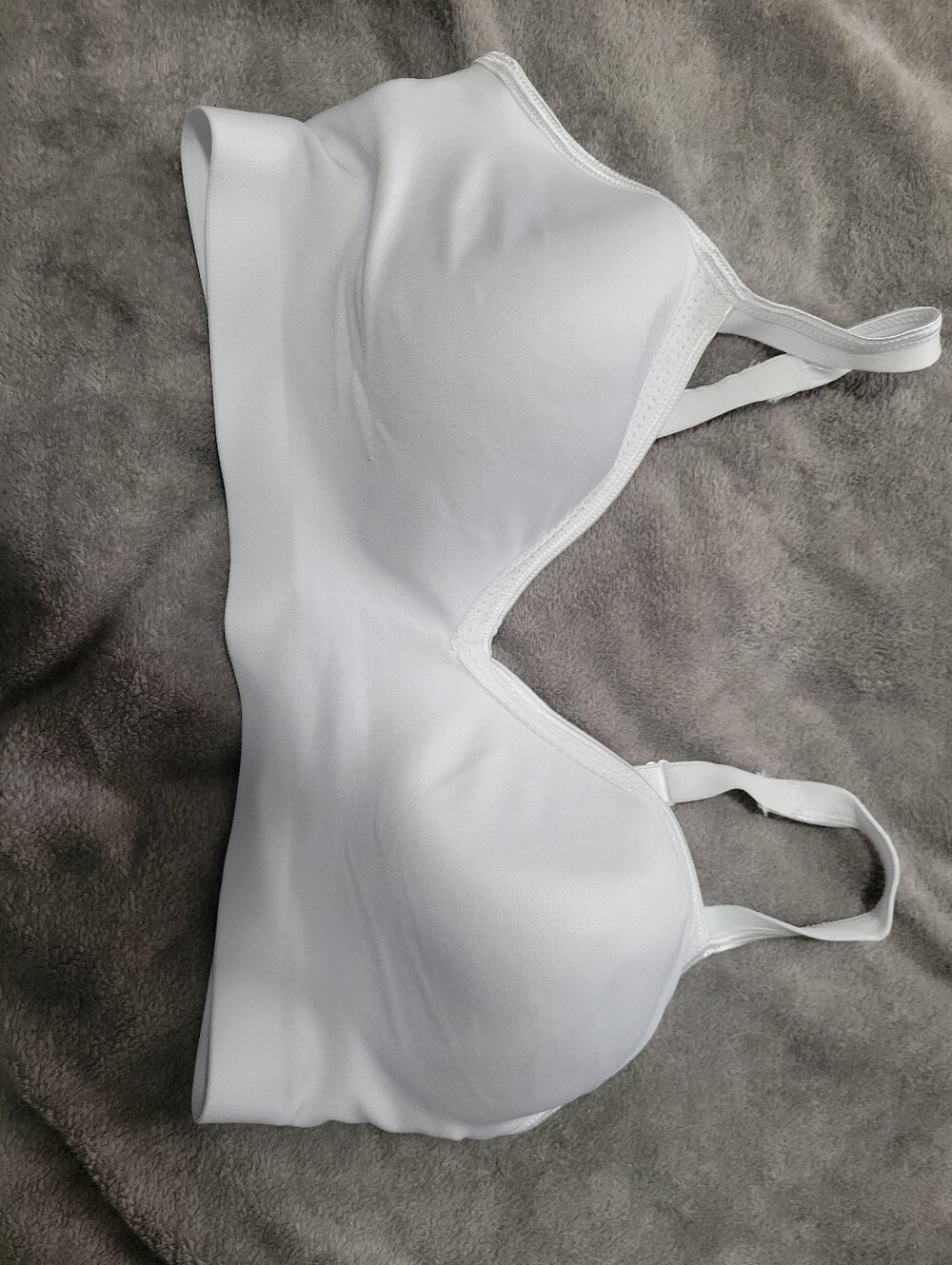 Hanes White Smooth Seamless T-Shirt Bra - Convertible